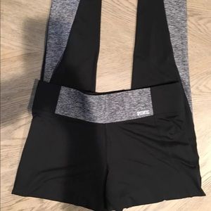 NWOT✨ PINK Ultimate yoga pants size large